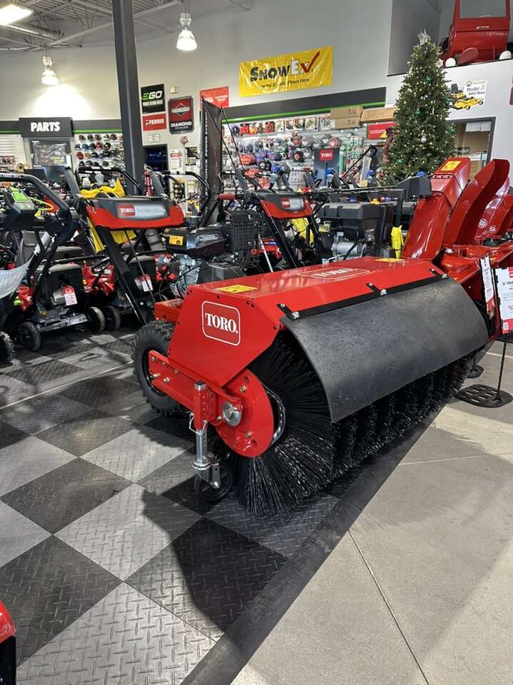 New Toro Power Broom! (Model 38701)