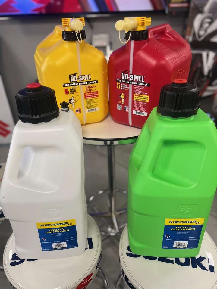 FLUID CONTAINERS