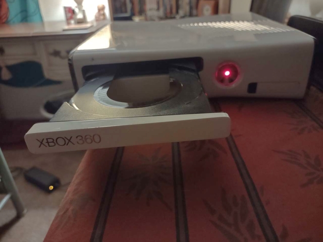 Xbox 360e Xbox 360 Red Light Xbox 360e Red Dot E82 Reflow Repair
