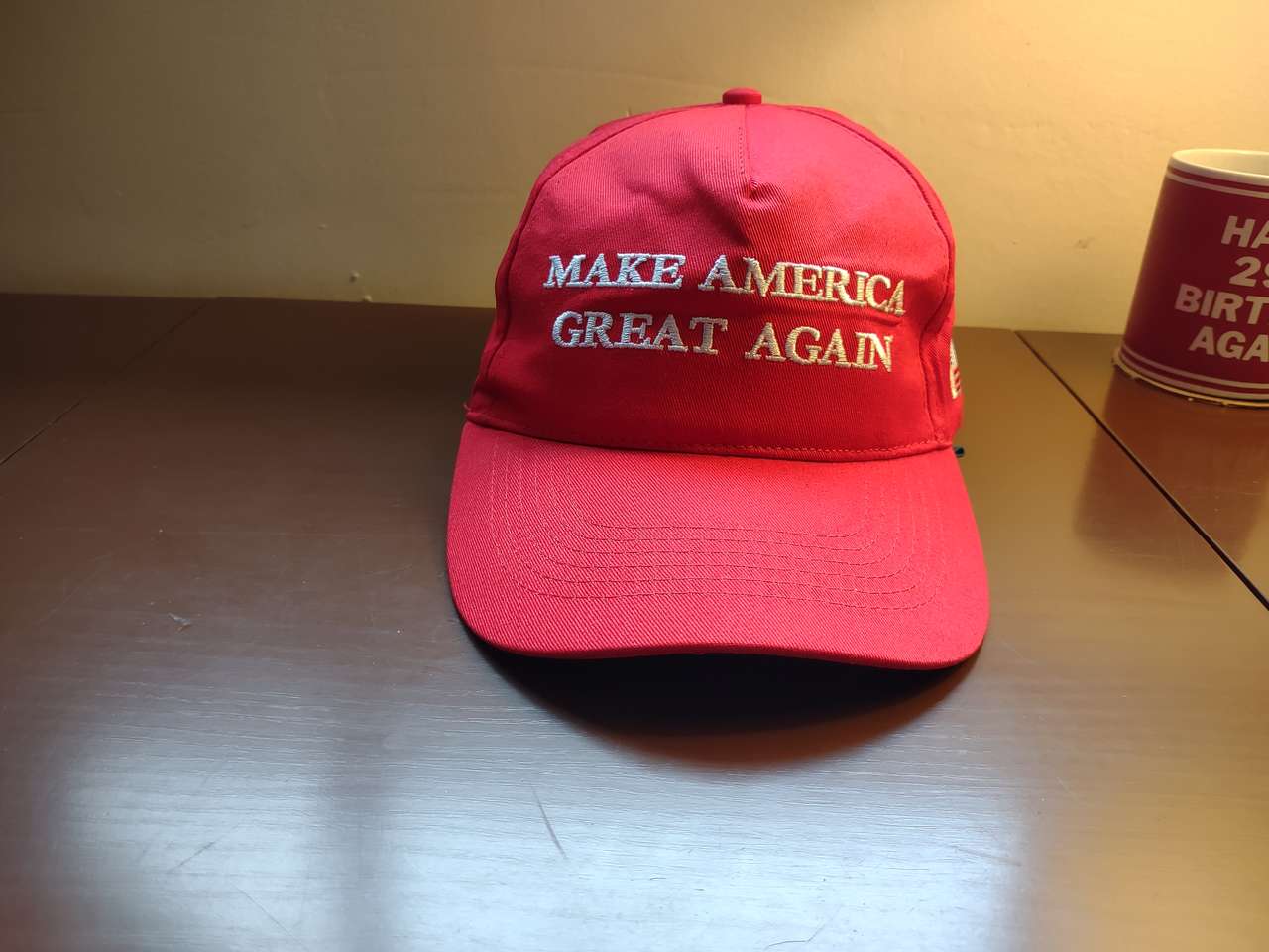 Trump hat souvenir/gag gift