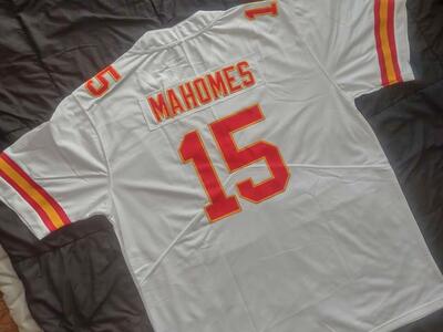 Kansas City Chiefs Patrick Mahomes jersey