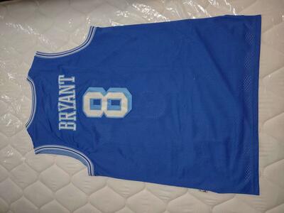Los Angeles Lakers Kobe Bryant jersey