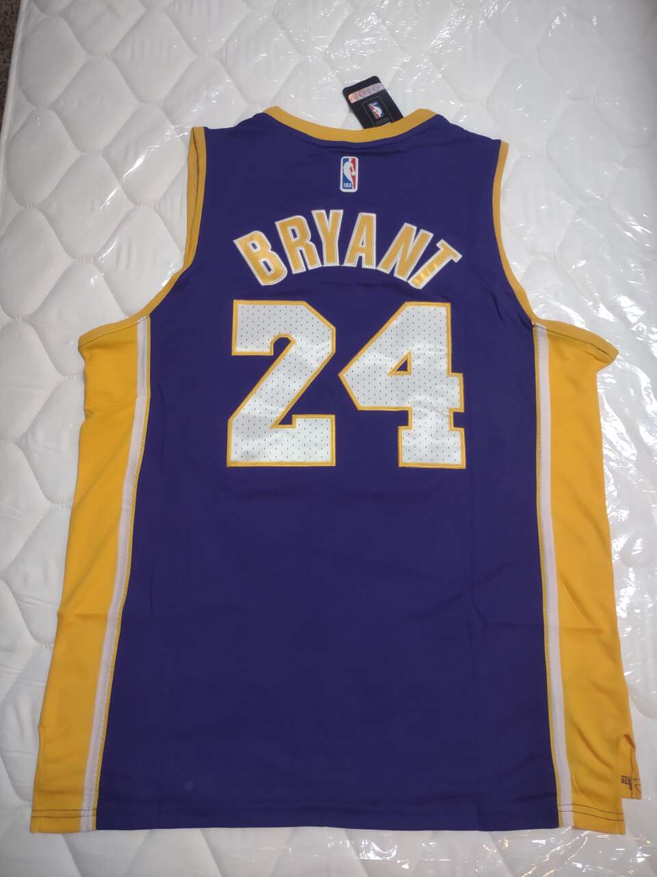 Kobe Bryant Lakers jersey