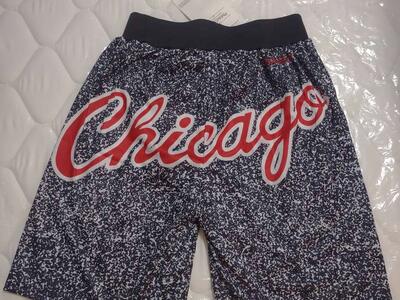 Chicago Bulls shorts Large