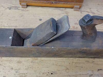 Vintage D R Barton Wood Plane