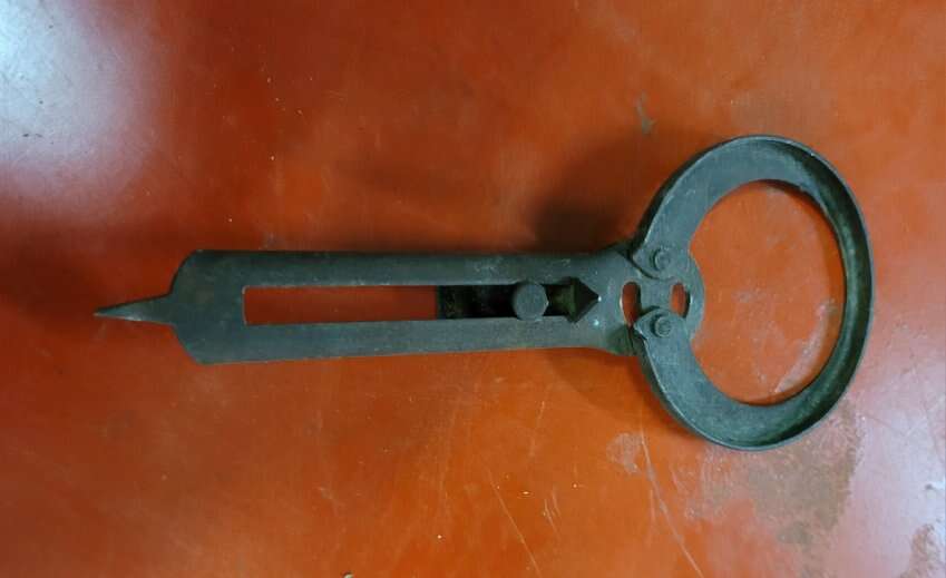 Vintage 4 in 1 Jar Opener