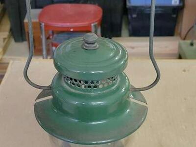 Vintage Coleman 242c Lantern