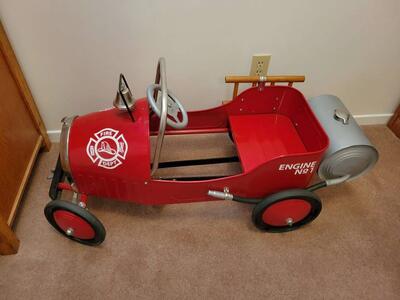 Vintage Pedal Fire Engine