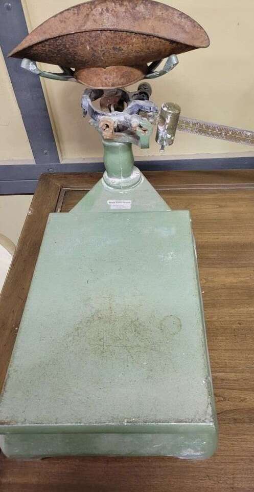 Vintage Merchant Scale