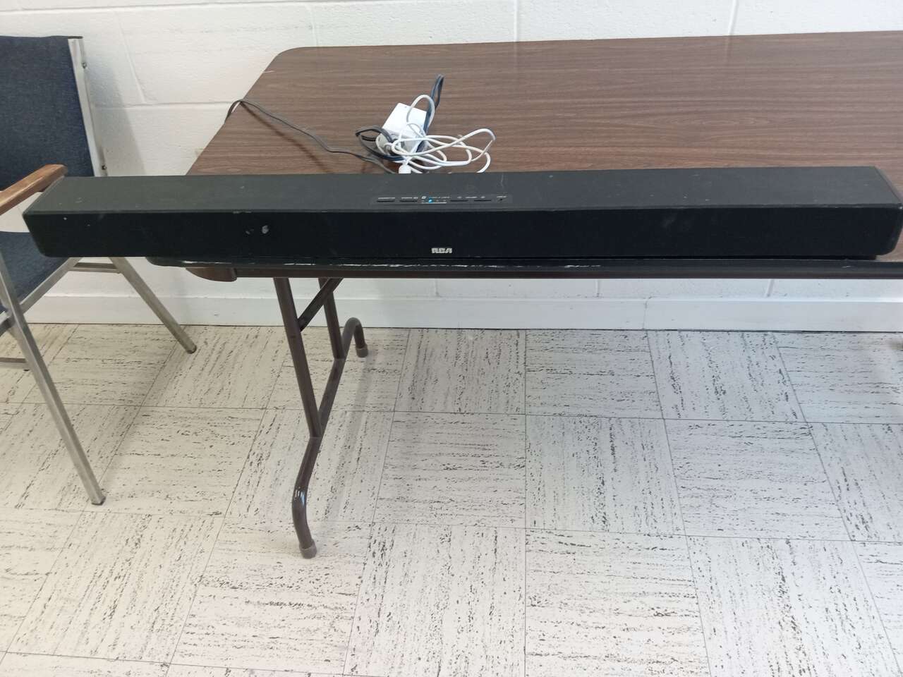 RCA Sound Bar with blue tooth capabilities