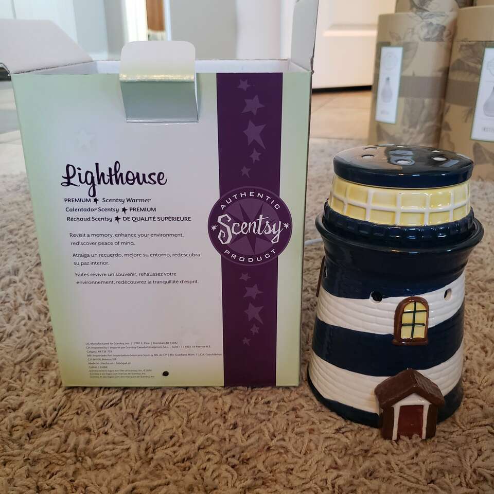 Lighthouse Scentsy Warmer