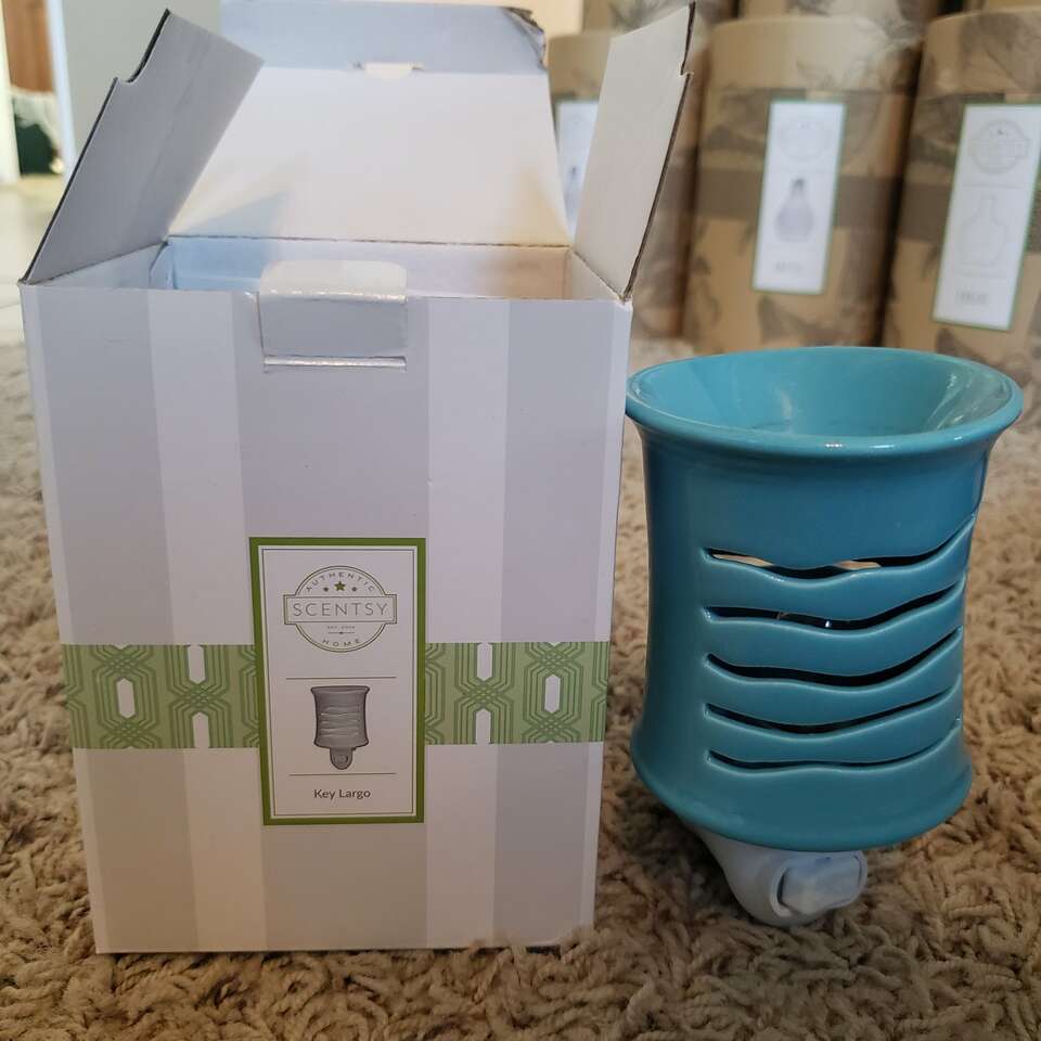 Key Largo Scentsy Plug In