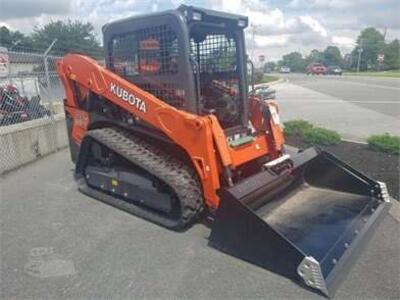Kubota Skid Steer FULL DAY Rental INCLUDES DELIVERY AND PICKUP