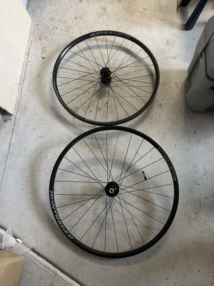 Bontrager duster elite 29er wheels hot sale