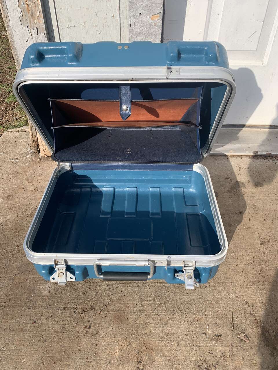 Shok Stop industrial ruggedized electronics/gun case