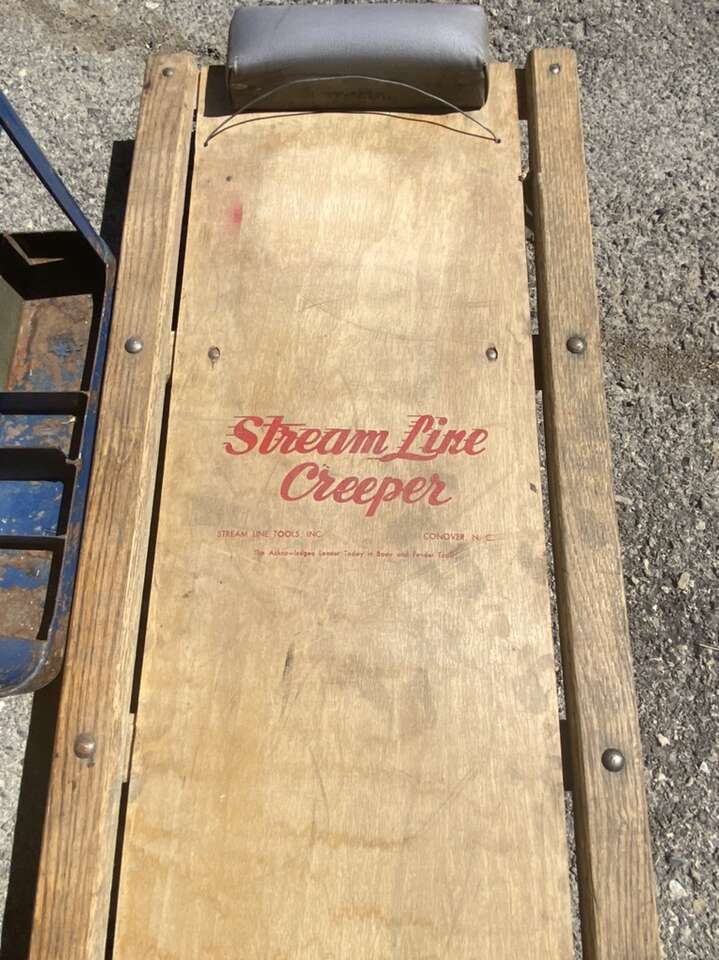 1970s Stream Line Creeper