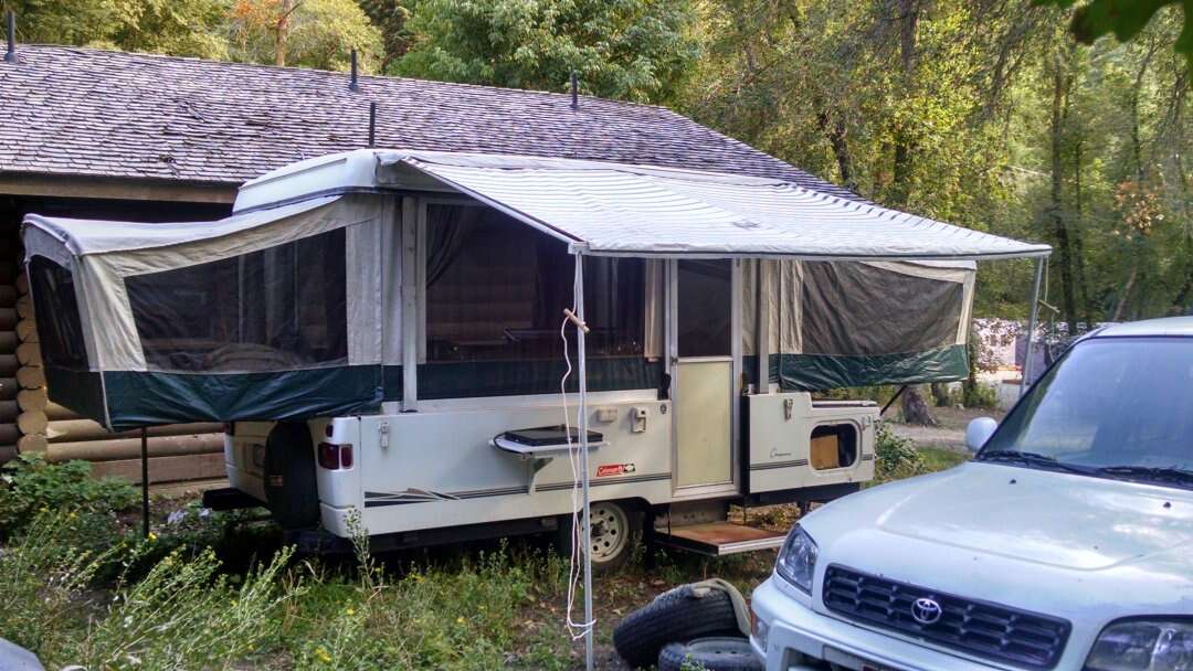 2001 colman tent trailer