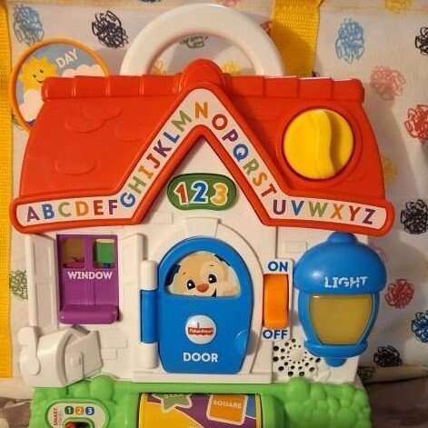 Happy Puppy's Visitors Home by Fisher-Price