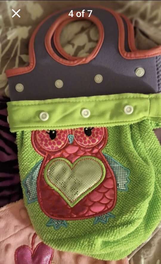 Awesome. GIRLS Switchable Purse Set... SIMPLY ADOR