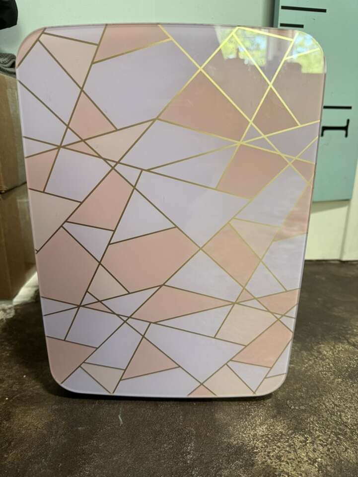 Mini Fridge Cool / Warms