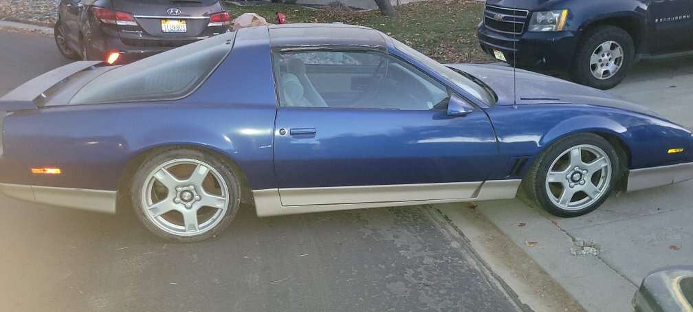 1986 Firebird Transam, T-top, 5spd, v8 (non runni