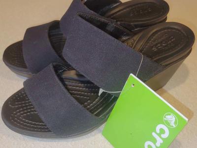 Crocs Leigh II 2-strap Wedge Sandal Size 7