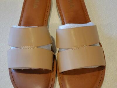 Womens Mia Sandals Size 7