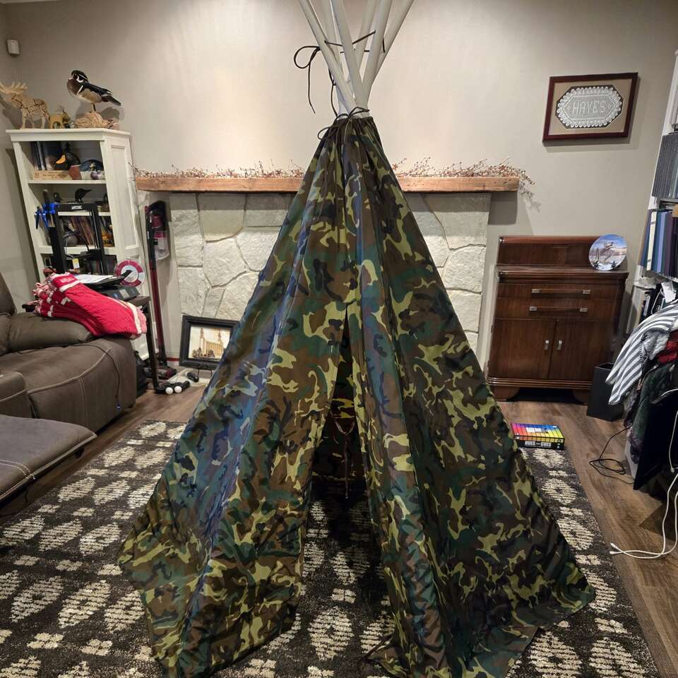 Kids Large Camo Tee-Pee