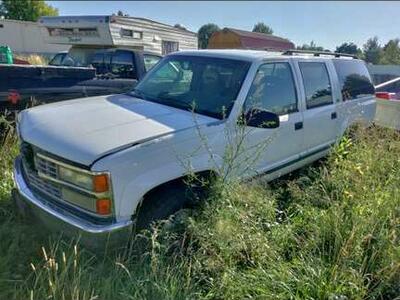 1994 Suburban fixer upper or parts, project