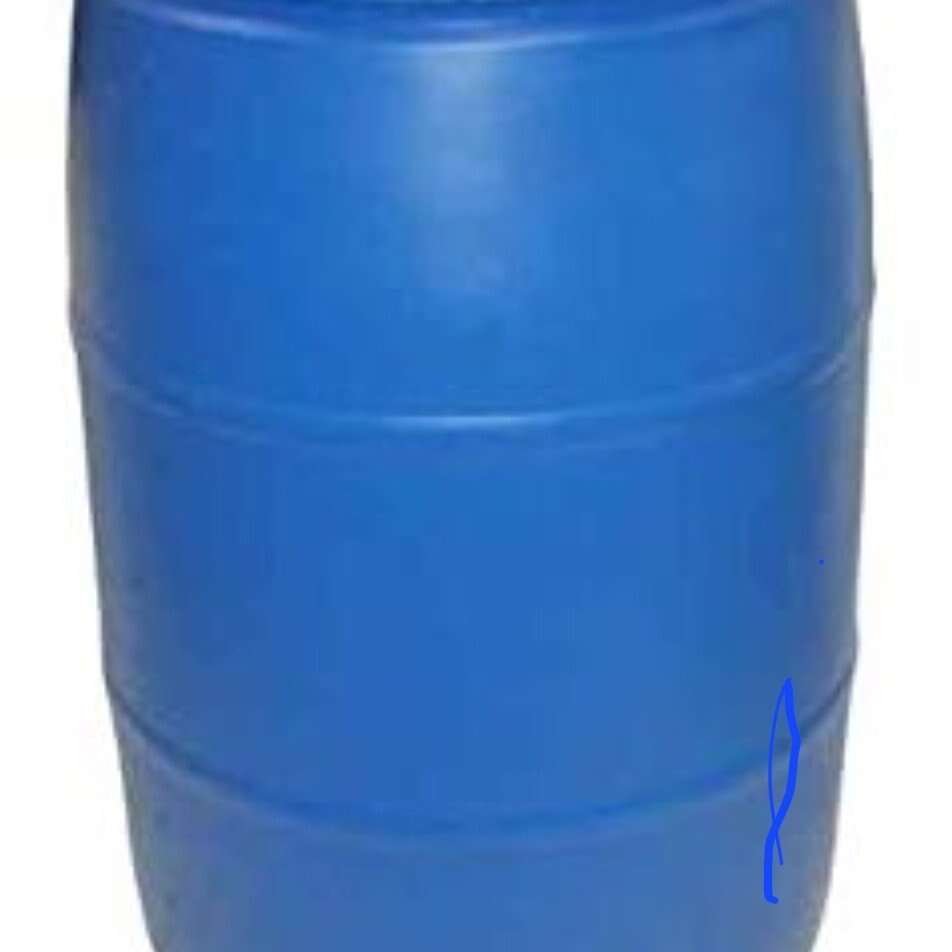 USED nice 55 gallon plastic barrels drums