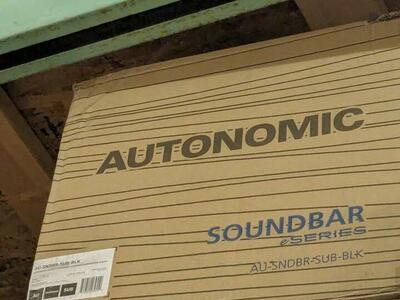 Autonomic Streaming Soundbar and Wireless Subwoofe