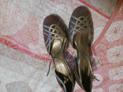 Hillary and Hanson Dress Heels