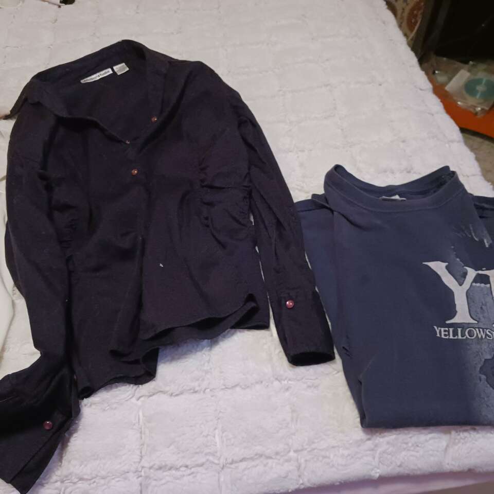 Women's Large lot