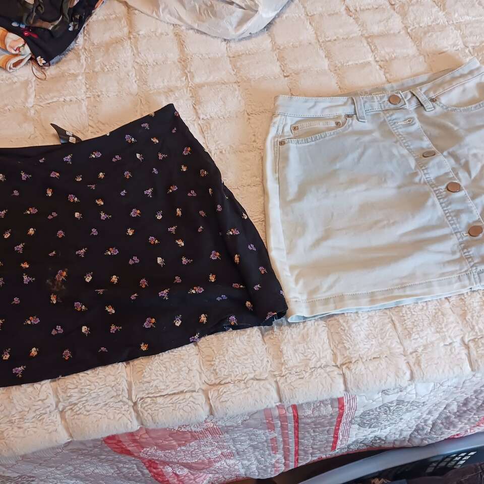 Skirts L