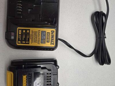 DEWALT 12V AND 20V CHARGER AND 20V BATTERY