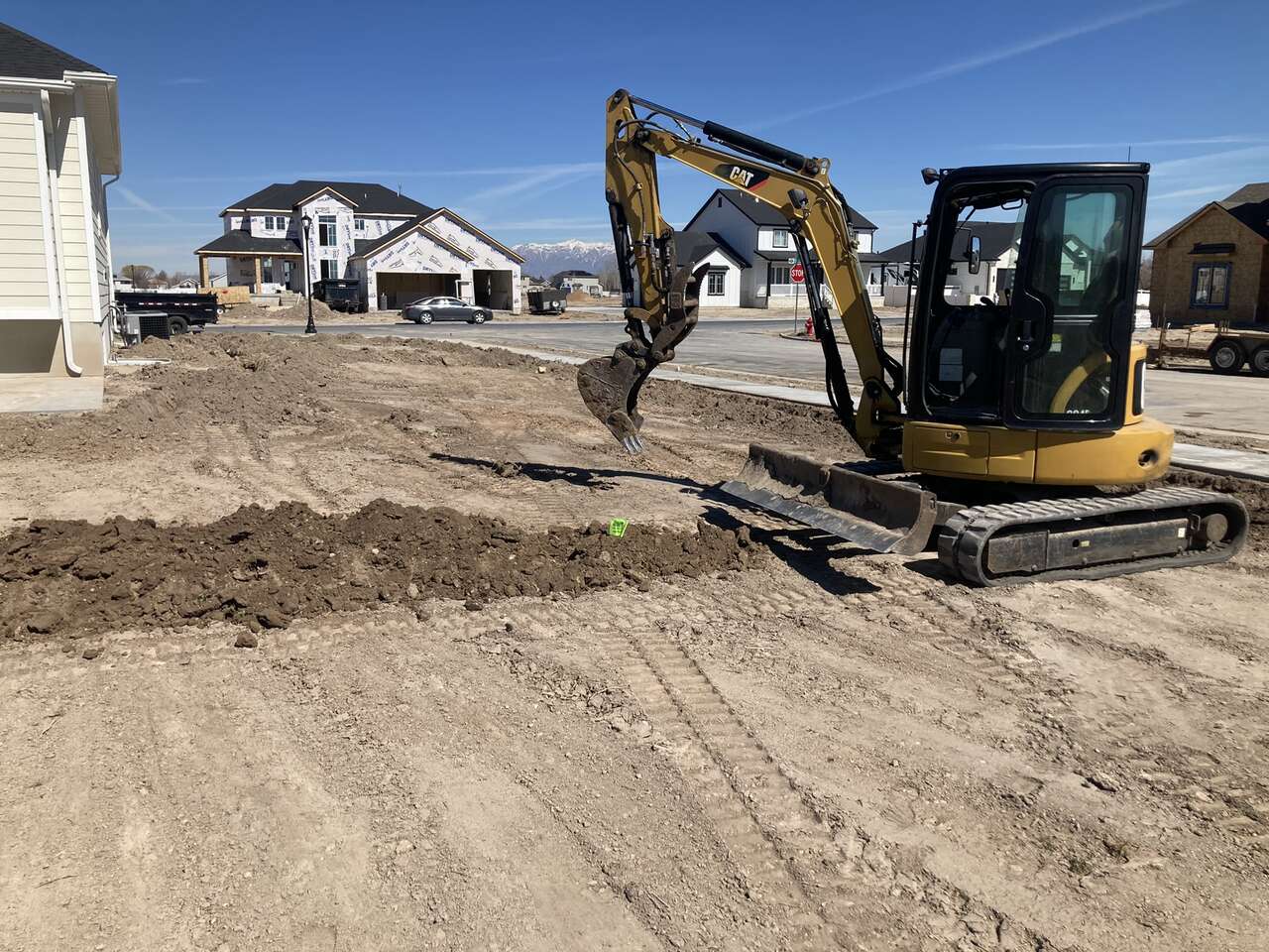 Mini ex for rent bobcat for rent