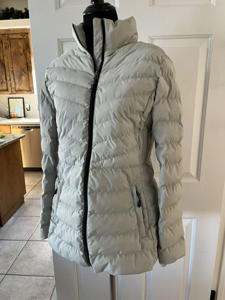 Jacket women’s 32 degrees gray jacket size M