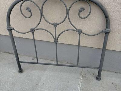 Twin Sized Metal brass Footboard Trellis