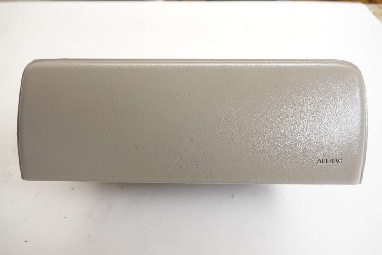 cadillac escalade esv front dash airbag assembly (2003)