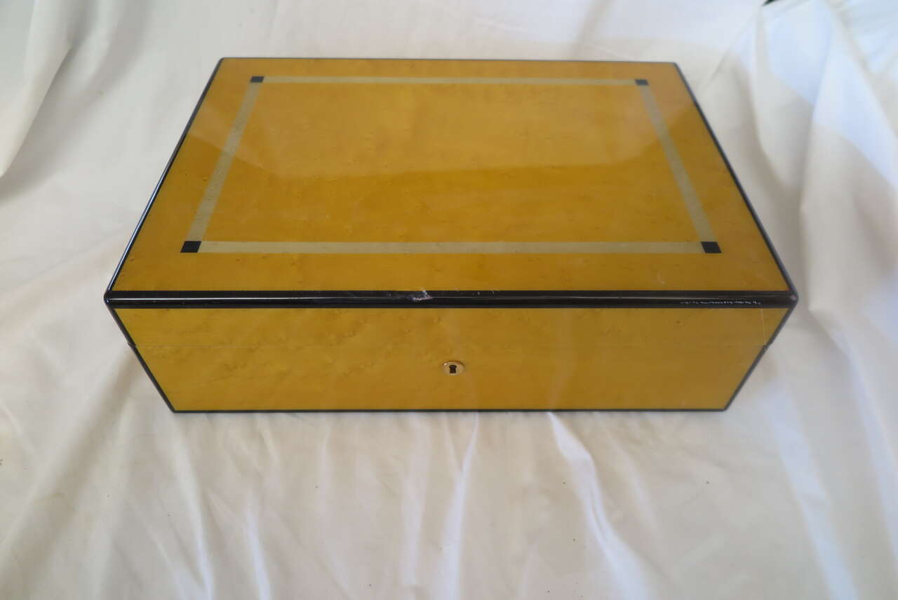 prometheus humidor H-YELLOW/150