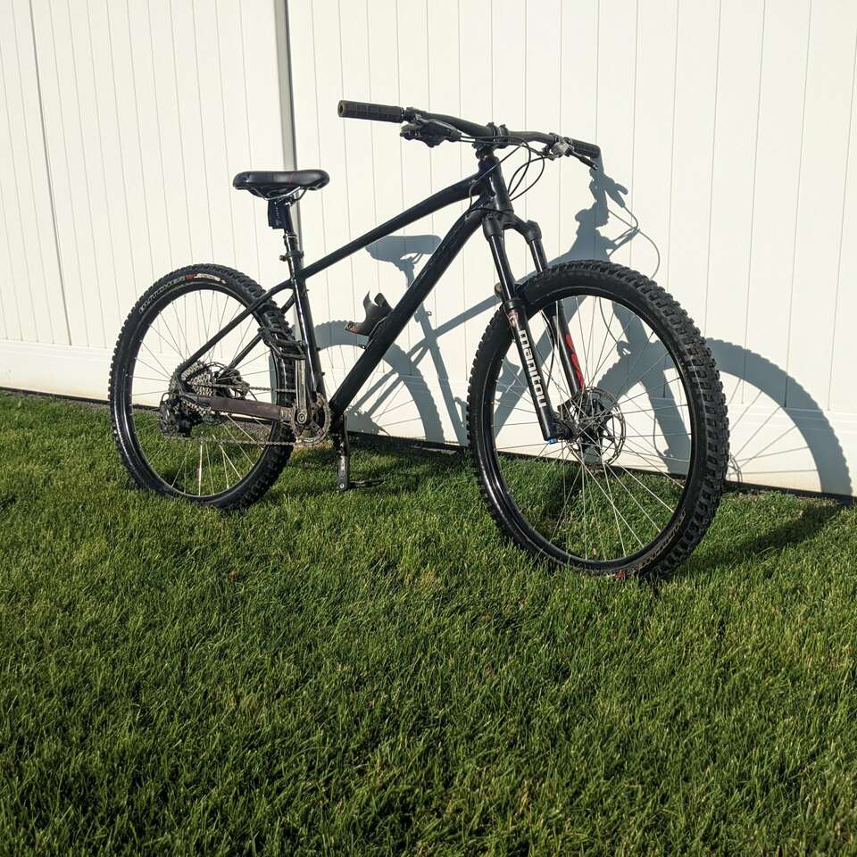 Custom Build Mountain Bike Cycling