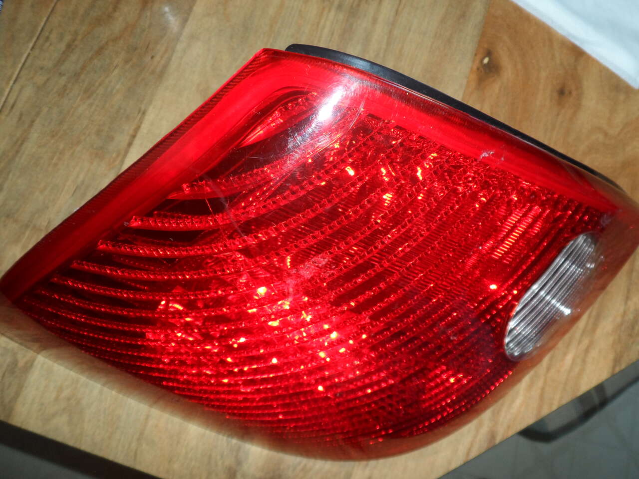 TAIL LIGHT ASSEMBLY PONTIAC G6 2005-10