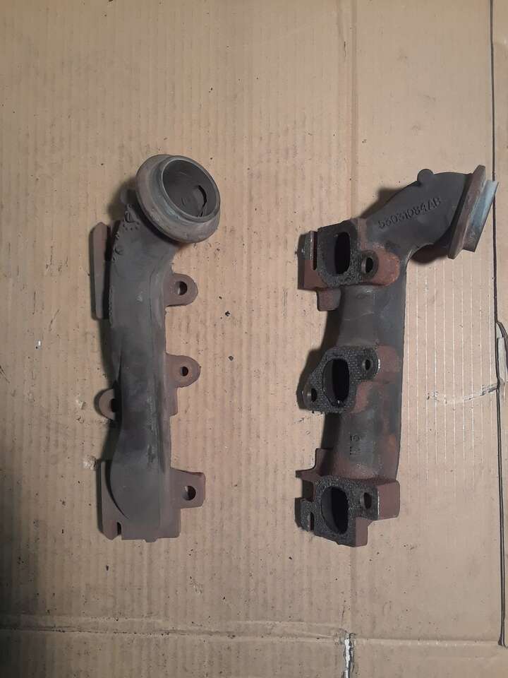 Jeep Liberty 3.7L Exhaust Manifolds for '02-'04 V6