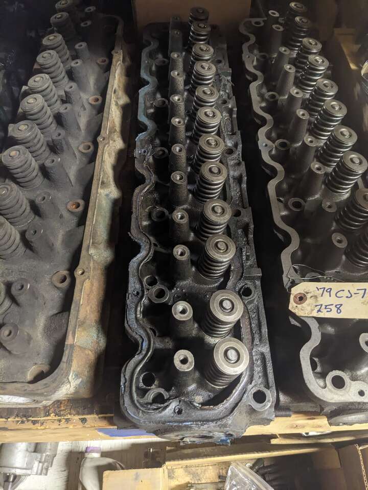 Jeep AMC 6-cylinder 258/4.2L Head for 1981-1985 Jeep CJ-7, CJ-5, Scrambler, & YJ