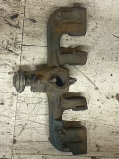 Jeep AMC 4.2L 258 Cast Iron 1 BBL Intake Manifold