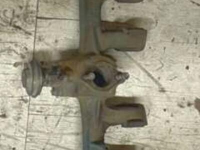 Jeep AMC 4.2L 258 Cast Iron 1 BBL Intake Manifold