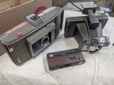 Polaroid camera vintage 110mm Kodak film land not dslr digital