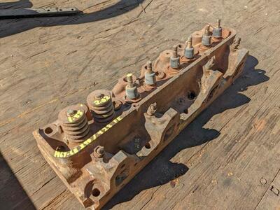 Ford FE 390 428 352 CYLINDER HEAD engine mustang l