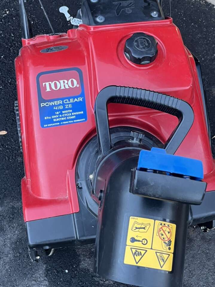 Toro 418 ZE Snowblower