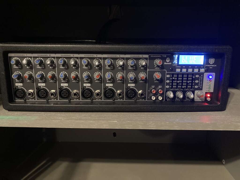 All New DJ/Karaoke Equipment Electronics
